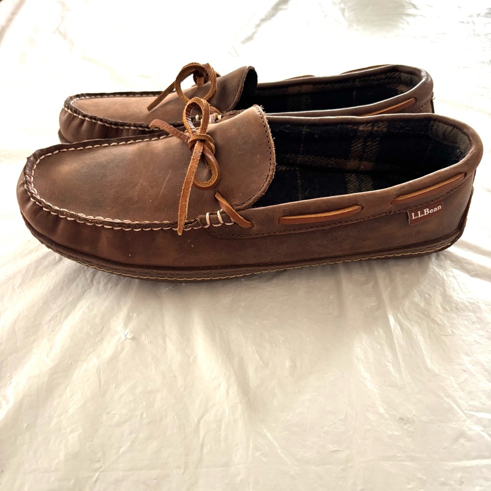 L.L. Bean Brown Loafers Moccasin-Style Slip-Ons - Picture 3 of 13